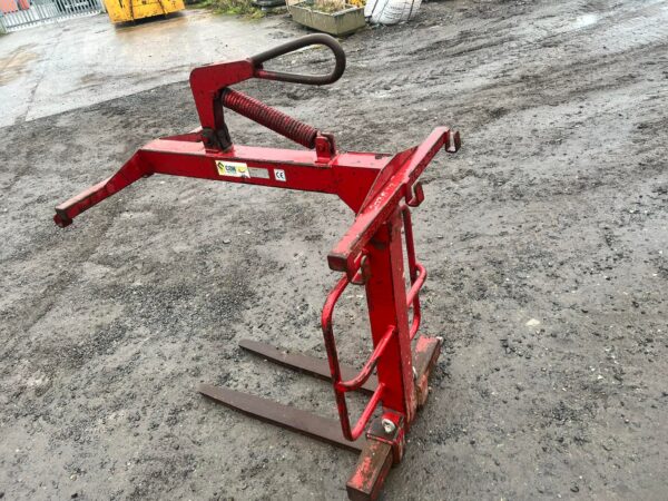 NOW SOLD  Eichinger Self Levelling Forks - Image 4