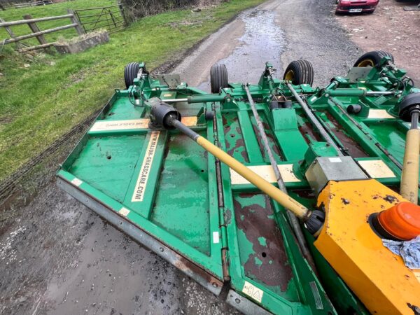 NOW SOLD  Major 4.9m Eagle Wing Mower - Image 13