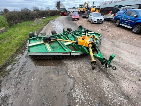 NOW SOLD  Major 4.9m Eagle Wing Mower - Image 16