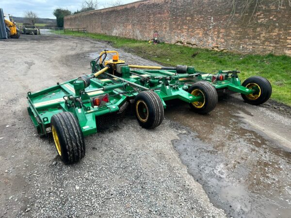 NOW SOLD  Major 4.9m Eagle Wing Mower - Image 22