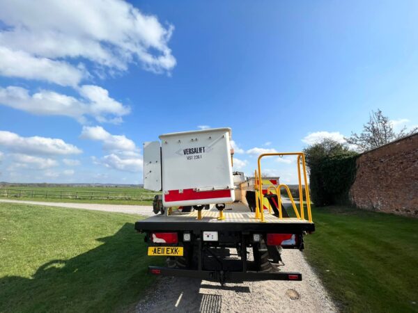 NOW SOLD Mercedes Unimog  Versalift Access Platform - Image 9