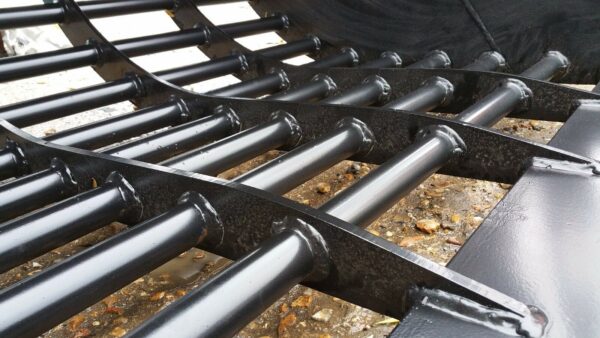 Hardlife Excavator Riddle Buckets 1.2 Ton - 50 Ton - Image 4