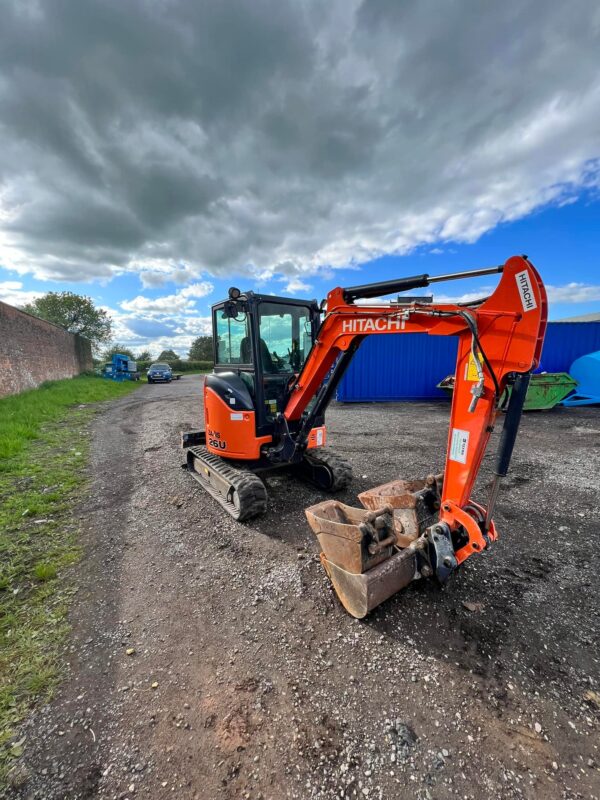 NOW SOLD 2018 Hitachi ZX26U-5A CR Mini Digger - Image 3