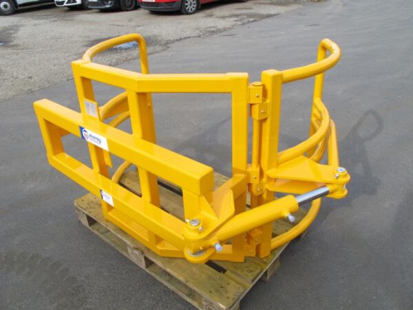 Wrapped Bale Clamp - Image 2