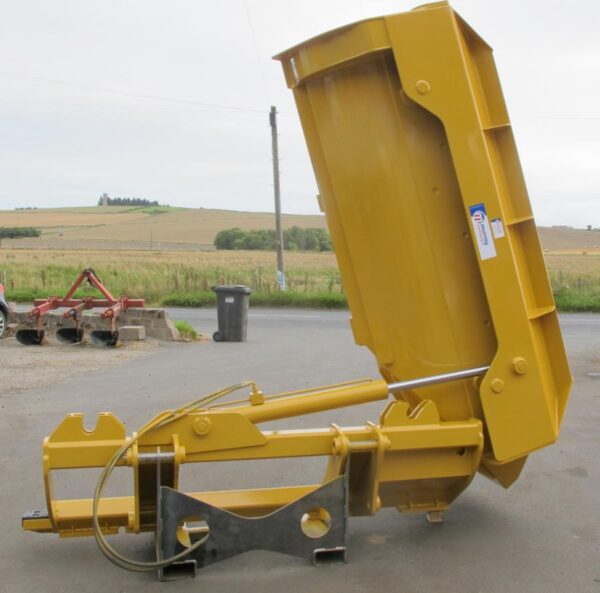 Side Tipping Bucket - Image 3