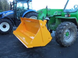 4 in 1 Bucket