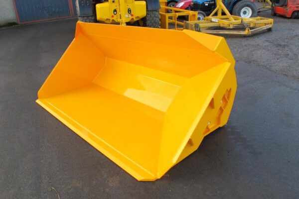 Side Tipping Bucket - Image 2
