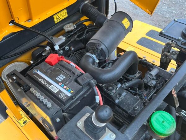 NOW SOLD  2020 Thwaites 3 Ton Swivel Dumper - Image 3