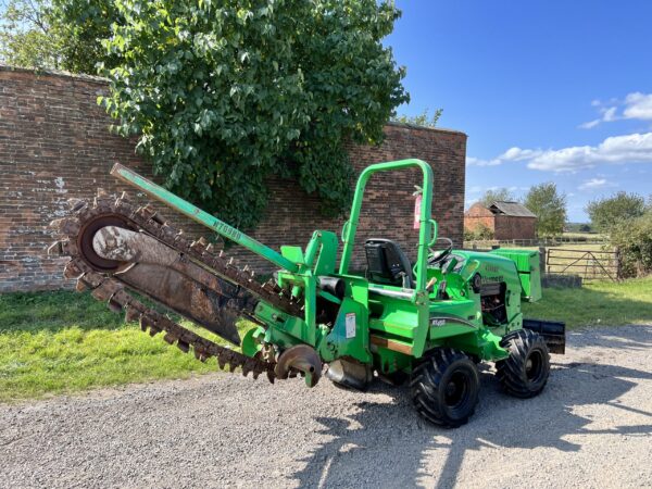 NOW SOLD 2012 Vermeer RT450 Trencher - Image 9