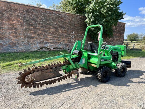 NOW SOLD 2012 Vermeer RT450 Trencher - Image 4
