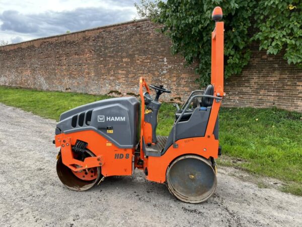 NOW SOLD 2016 Hamm HD8VV Twin Drum Vibrating Roller Low Hours - Image 5