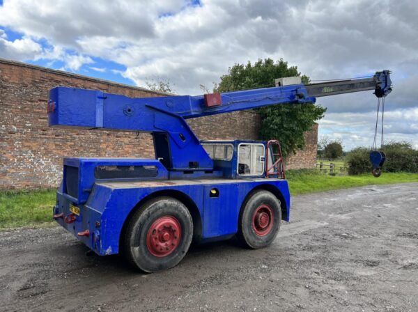 NOW SOLD  Iron Fairy Sapphire 7 Mobile Yard Crane - Image 4