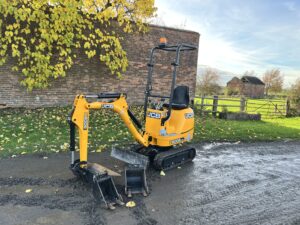 NOW SOLD JCB 8008 Micro Digger  ONLY 39 HOURS FROM NEW !!!