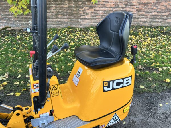 NOW SOLD JCB 8008 Micro Digger  ONLY 39 HOURS FROM NEW !!! - Image 10