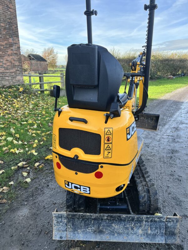 NOW SOLD JCB 8008 Micro Digger  ONLY 39 HOURS FROM NEW !!! - Image 16