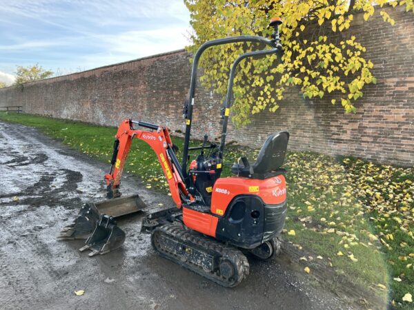 NOW SOLD 2021 Kubota 8008-3 Micro Digger - Image 6