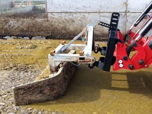 TAYLOR ATTACHEMENTS FLOATING YARD SCRAPER HEADSTOCK