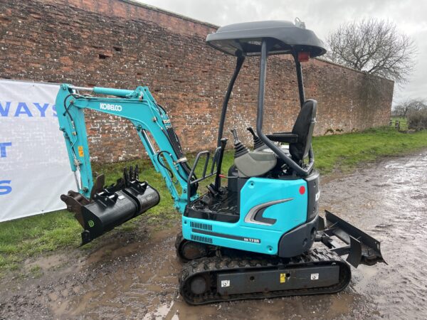 NOW SOLD 2018 Kobelco SK17SR-3 Just 300 Hours - Image 12