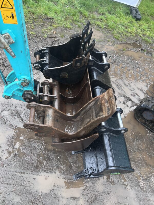 NOW SOLD 2018 Kobelco SK17SR-3 Just 300 Hours - Image 11