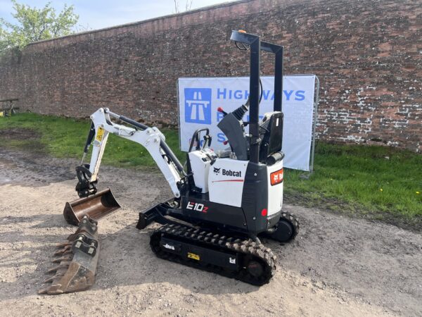 NOW SOLD 2022 Bobcat E10 Micro Digger - Image 9