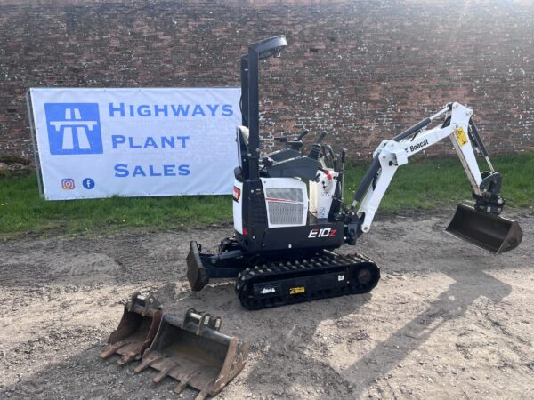 NOW SOLD 2022 Bobcat E10 Micro Digger - Image 5