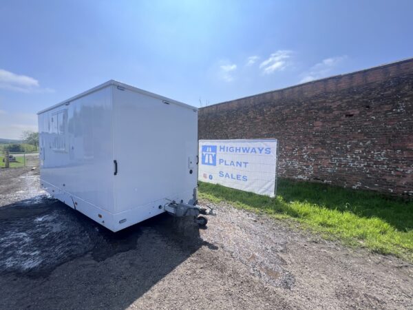 NOW SOLD - Mobile Welfare Unit / Trailer - 6 Man Unused - Image 4
