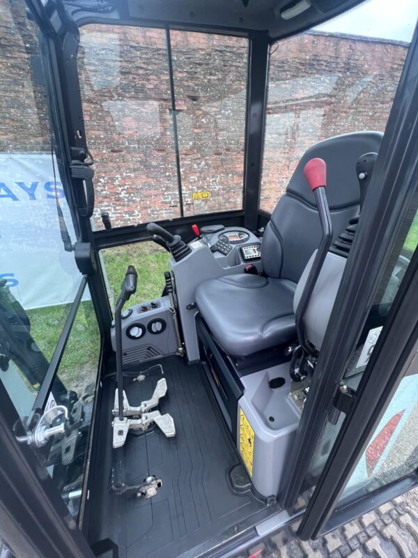 NOW SOLD - 2022 Bobcat E20Z - Just 70 Hours - Image 15