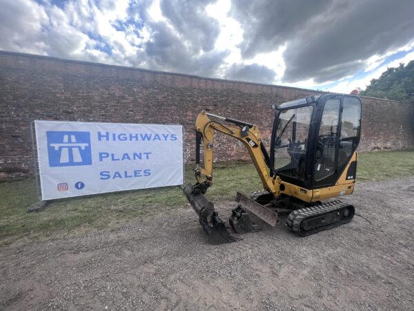 NOW SOLD - 2018 CAT 301.4   1800 Hours - Image 3