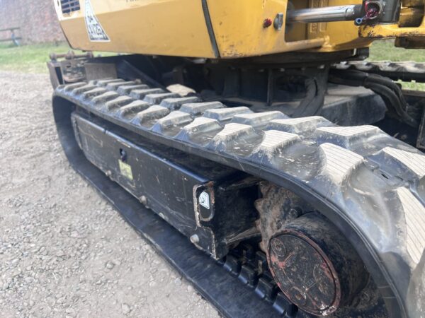 NOW SOLD - 2018 CAT 301.4  1.4 Ton Mini Digger Excavator - (Just 800 Hours !) - Image 14