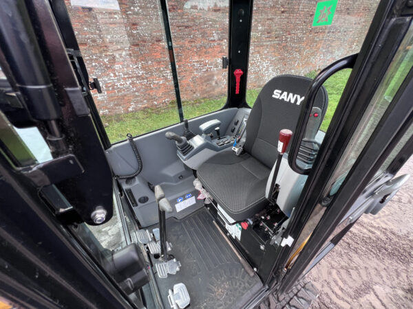 NOW SOLD - 2022 Sany SY18C 1.8 Ton Mini Digger Excavator (Just 90 Hours !) - Image 8
