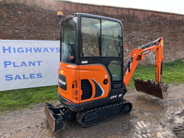 NOW SOLD - 2020 Doosan DX19  1.9 Ton Mini Digger Excavator  (Just 400 Hours !) - Image 16