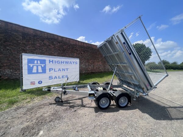 2022 SANY SY16 Canopy Excavator  Just 140 Hours - Image 10