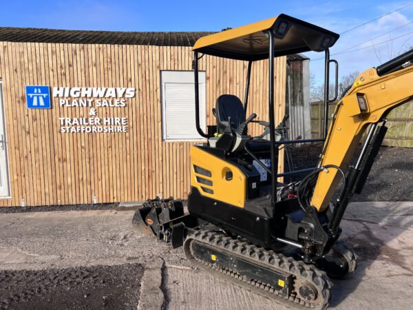 2021 Sany SY16  Canopy Excavator Just 570 Hours - Image 2