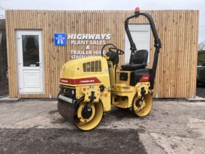 NOW SOLD  2009 Dynapac CC800 80cm 800mm Ride On Vibrating Twin Drum Roller Just 250 Hours