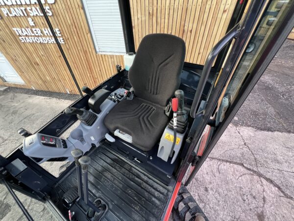 NOW SOLD - 2019 Kubota KX019-4 Excavator   Just 470 Hours - Image 9