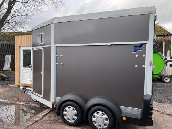 NOW SOLD  Brand New Ifor Williams HB511 Horse Box Trailer - Image 3