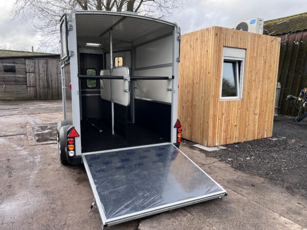 NOW SOLD  Brand New Ifor Williams HB511 Horse Box Trailer - Image 8