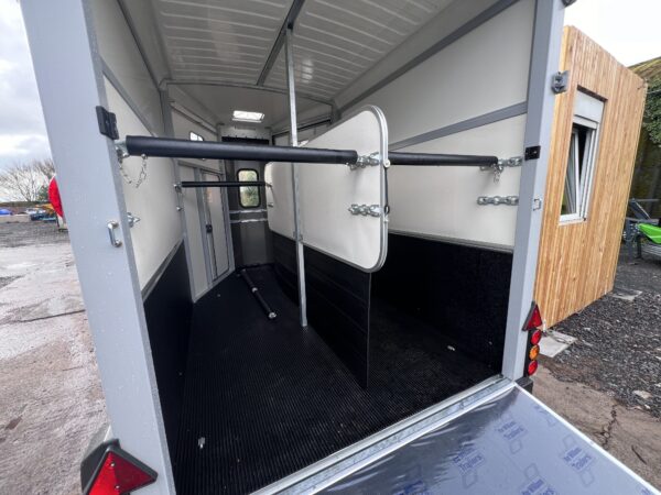 NOW SOLD  Brand New Ifor Williams HB511 Horse Box Trailer - Image 14