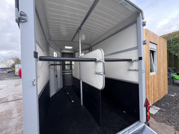NOW SOLD  Brand New Ifor Williams HB511 Horse Box Trailer - Image 15