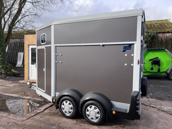 NOW SOLD  Brand New Ifor Williams HB511 Horse Box Trailer - Image 6