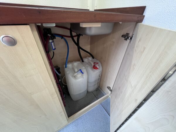 NOW SOLD - Fully Towable Welfare Unit Canteen / Toilet / Drying Room - Image 17