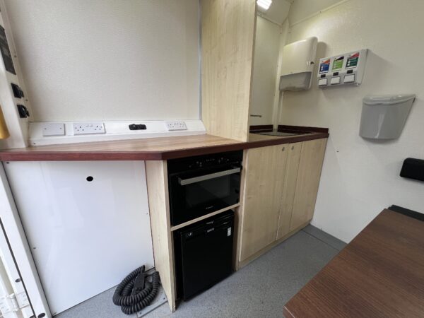 NOW SOLD - Fully Towable Welfare Unit Canteen / Toilet / Drying Room - Image 22