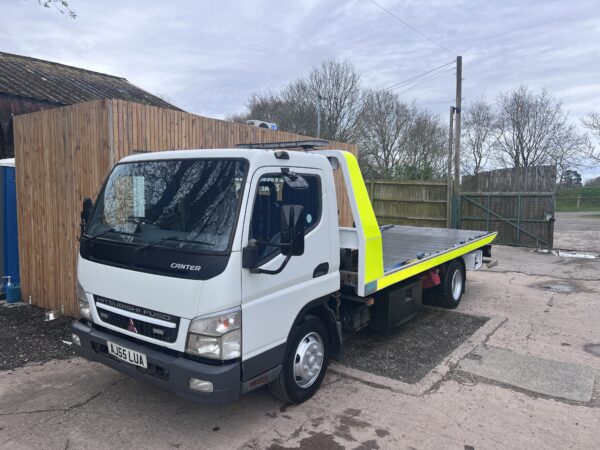 NOW SOLD 7.5 Ton Mitsubishi Canter Tilt And Slide Recovery Truck With Spec Lift - Image 10