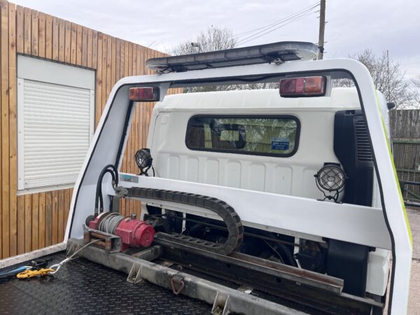 NOW SOLD 7.5 Ton Mitsubishi Canter Tilt And Slide Recovery Truck With Spec Lift - Image 12