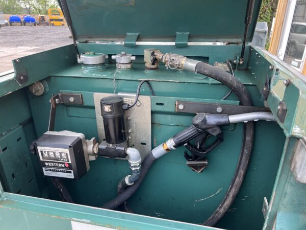 NOW SOLD - Western Transcube 910 Litre Towable Diesel Bowser - Image 9