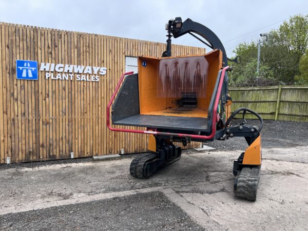 NOW SOLD - 2016 FORST XR8 Traxion Tracked Chipper Shredder  *** DEPOSIT TAKEN *** - Image 21