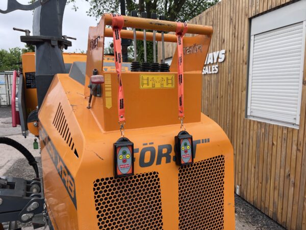 NOW SOLD - 2016 FORST XR8 Traxion Tracked Chipper Shredder  *** DEPOSIT TAKEN *** - Image 9