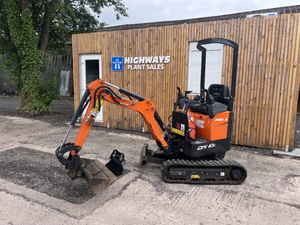 NOW SOLD - 2022 Doosan DX10Z Just 400 Hours !   *** NO VAT *** - Image 3