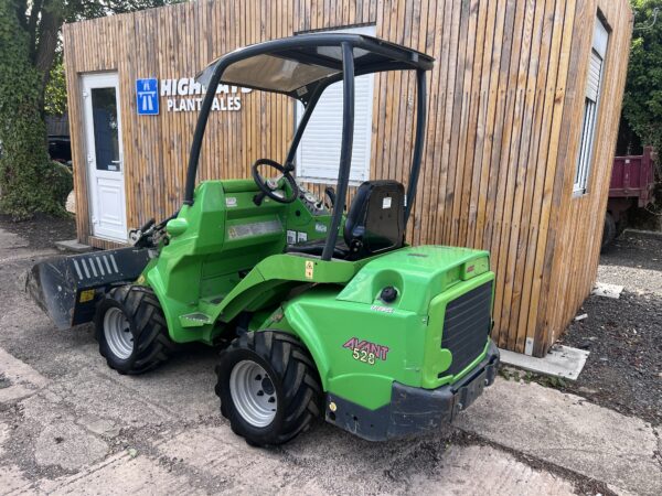 Avant 528 Articulated Wheeled Loader - Image 3
