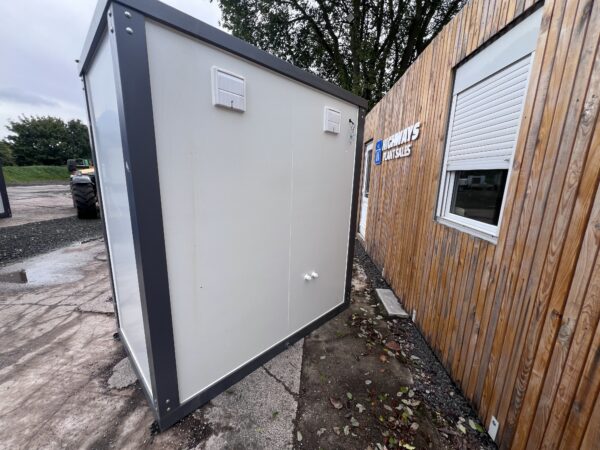 New Unused Mains Portable Double Mains Shower Block - Image 7